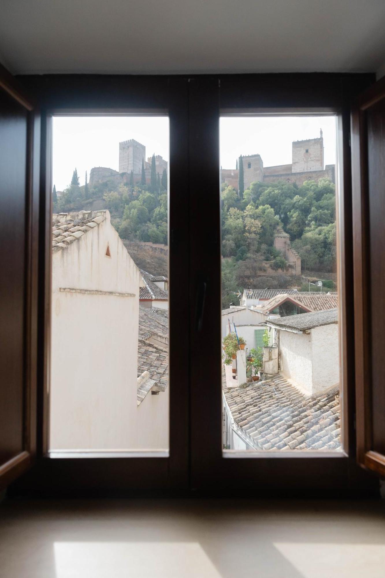 Apartamento Duplex Con Vista A La Alhambra Granada Exteriör bild